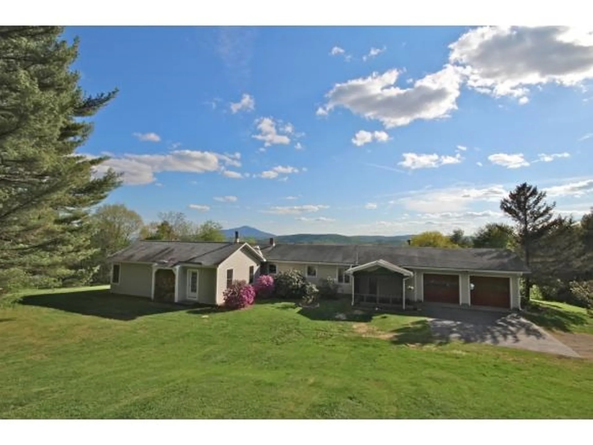 58 Mount Hunger Road Hartland VT 05048