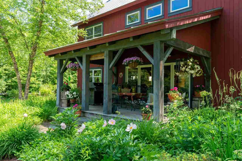 187 Grow Road Johnson VT 05656