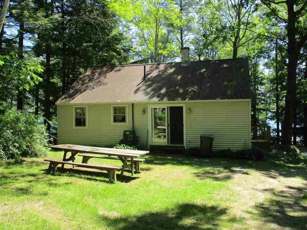 49 Indian Point Road Hebron NH 03241