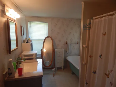 84 State Street Windsor VT 05089
