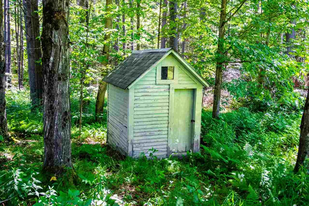 2267 Little Northfield Road Northfield VT 05663