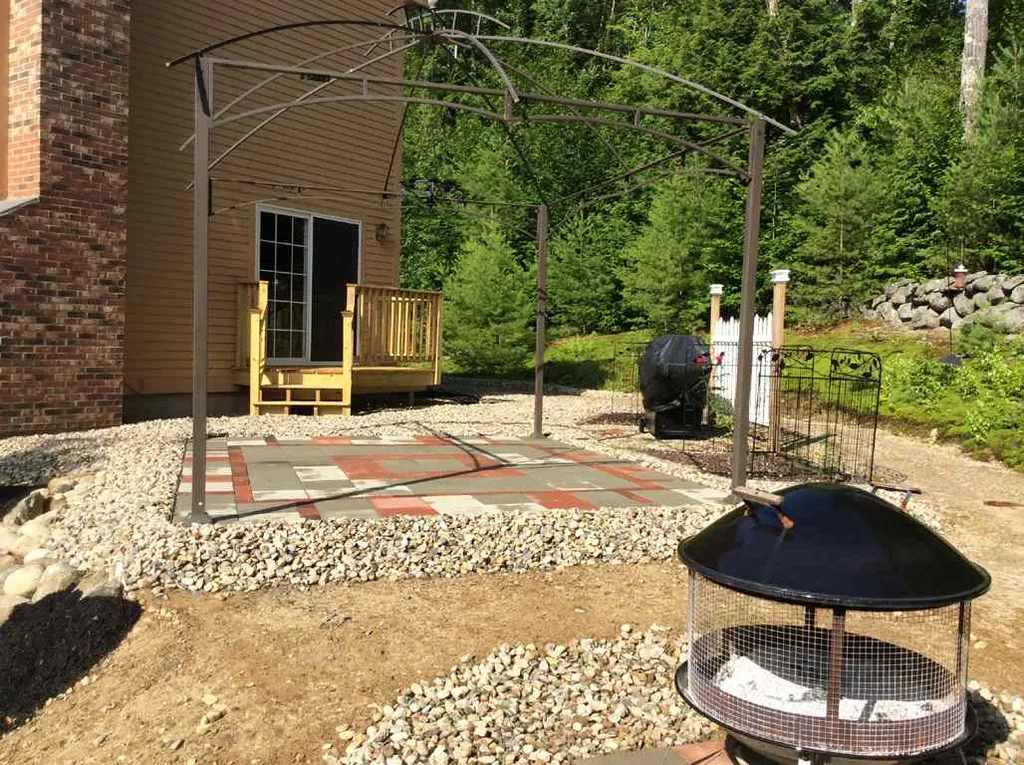 182 Mountain View Road Alexandria NH 03222