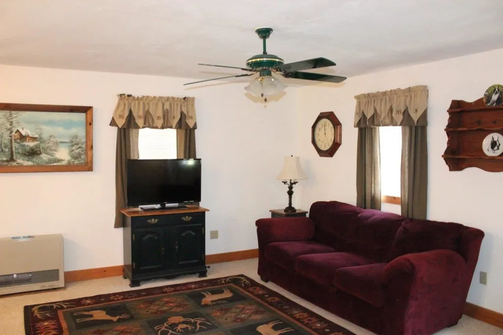 158 Ryefield Road Effingham NH 03882