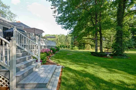 20 Gallant Drive Hampstead NH 03841