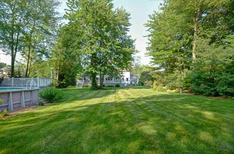 20 Gallant Drive Hampstead NH 03841