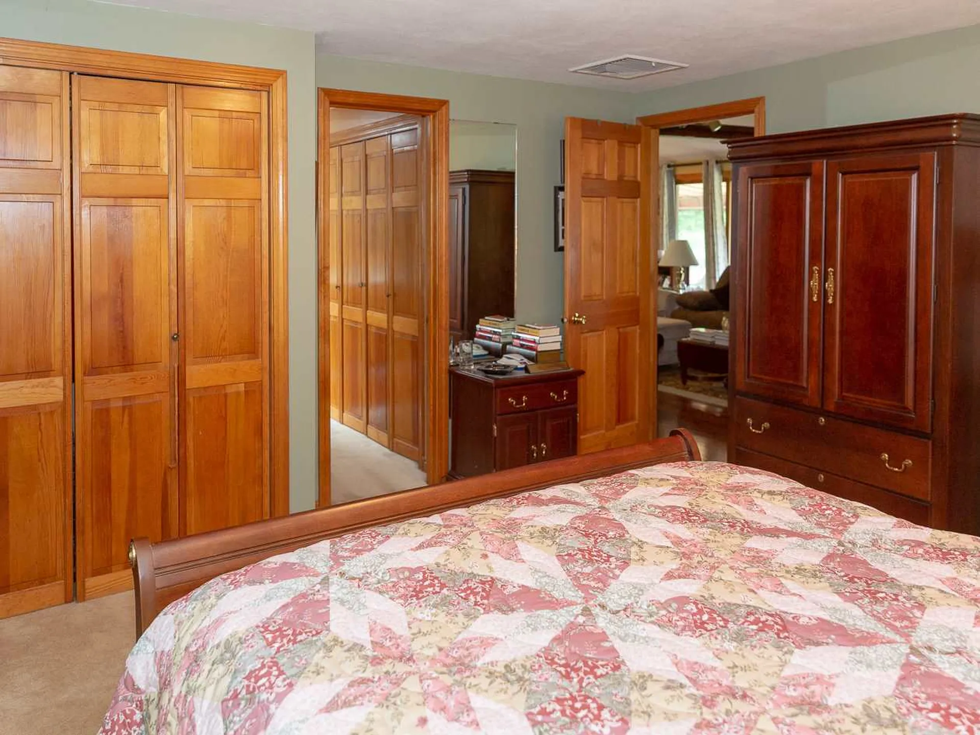 69 South Road Brentwood NH 03833