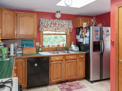 69 South Road Brentwood NH 03833