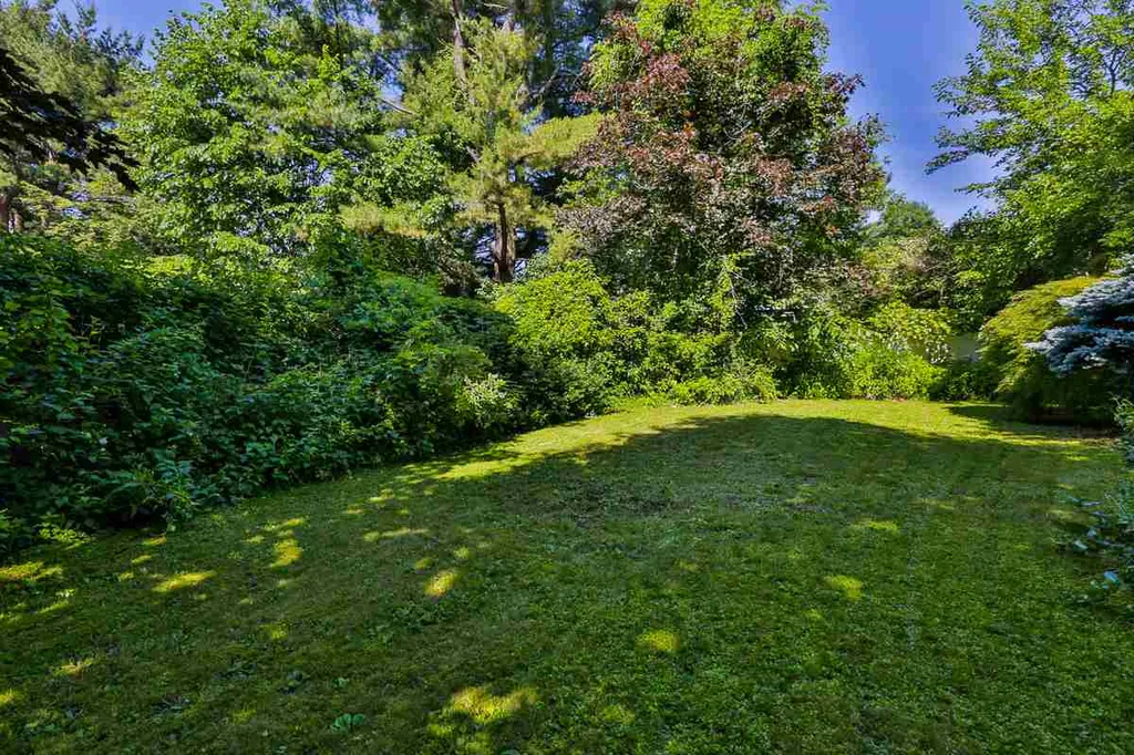 87 Maple Street Wilton NH 03086