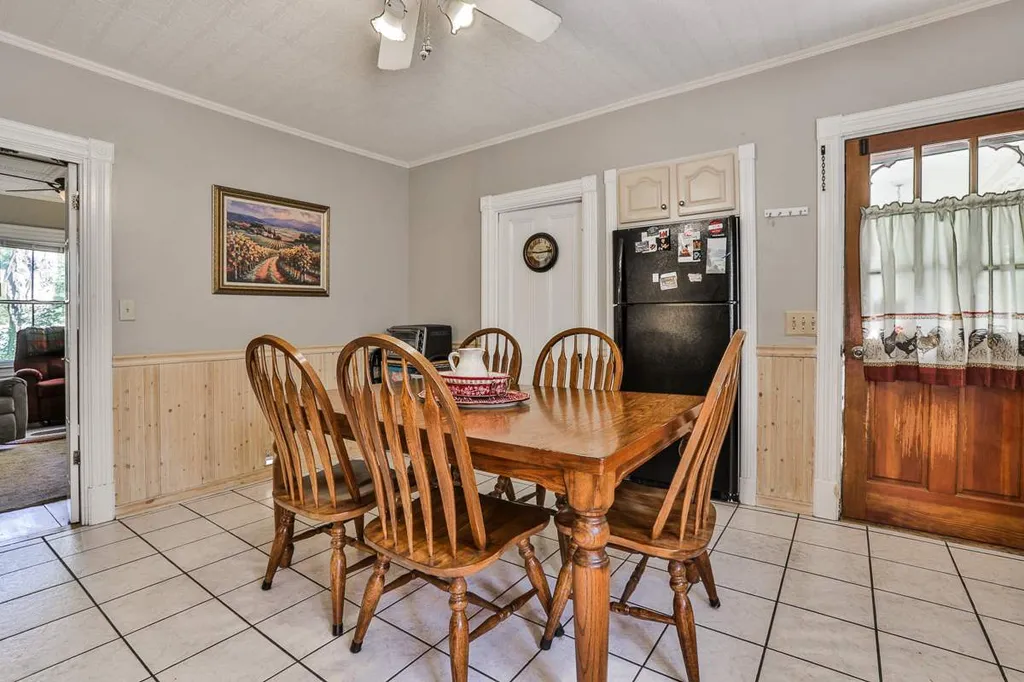 87 Maple Street Wilton NH 03086