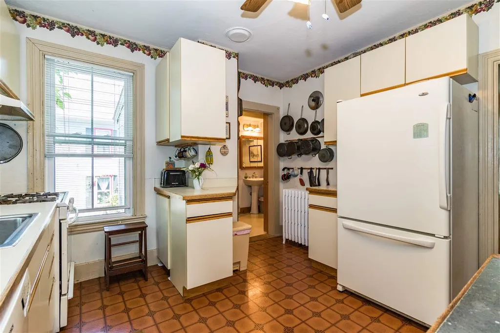 205 Broad Street Portsmouth NH 03801