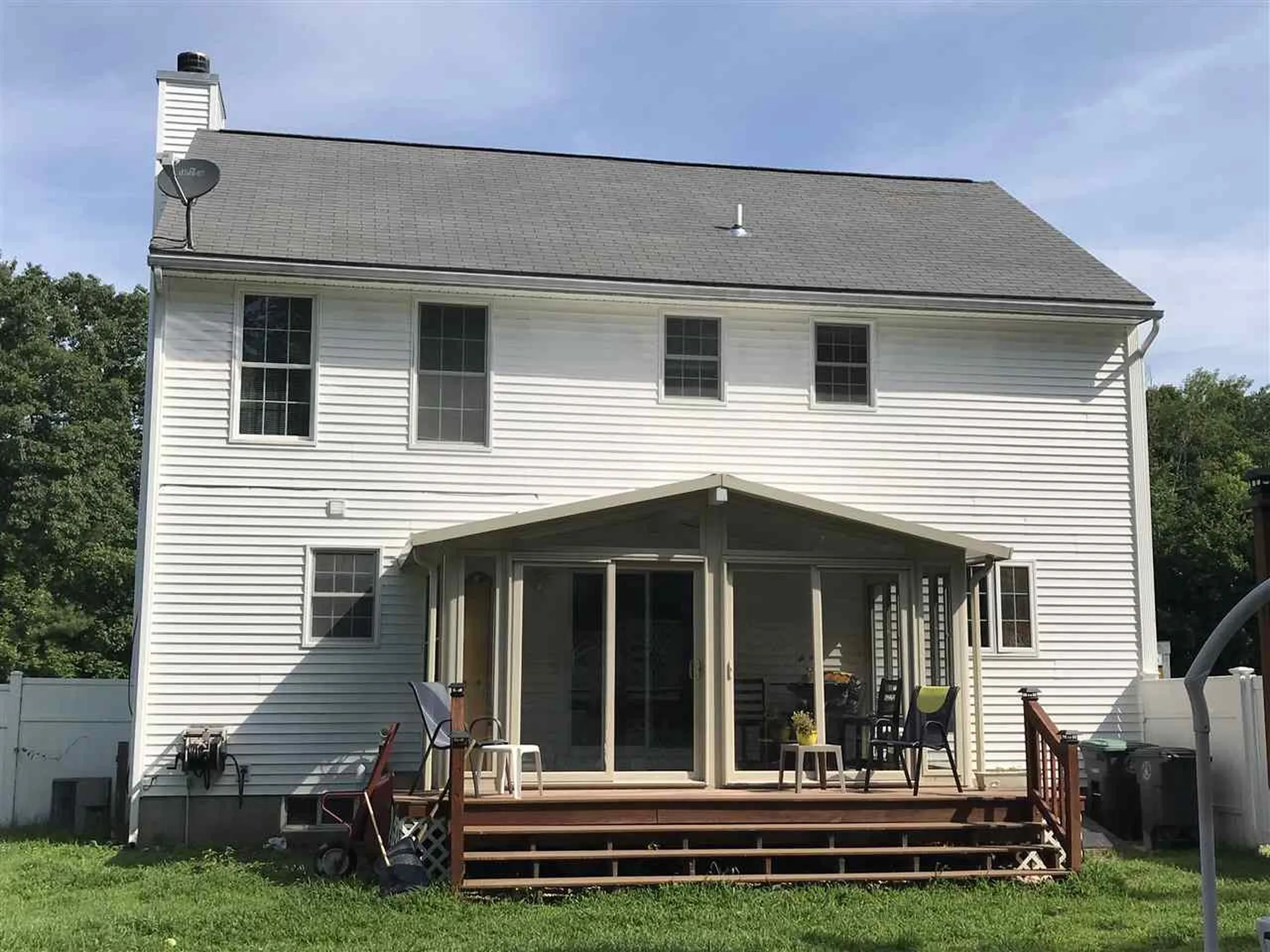 28 Peaslee Drive Pembroke NH 03275