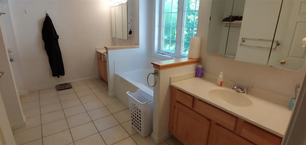 72 Partridge Drive Essex VT 05452