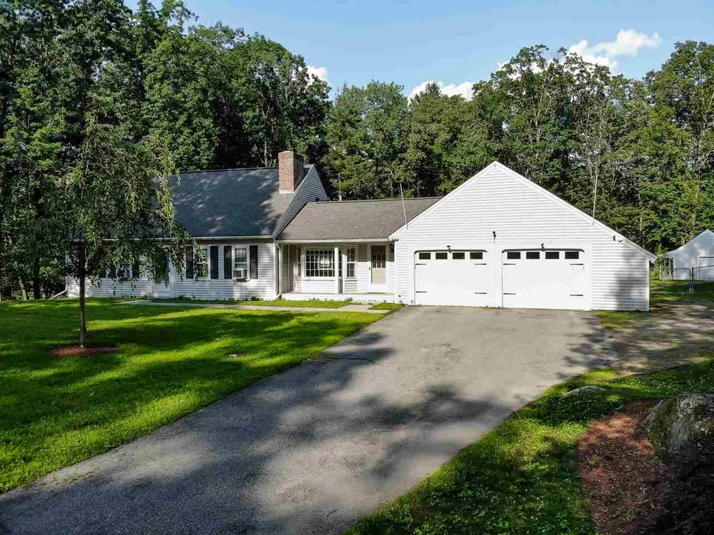 28 Brek Drive Merrimack NH 03054