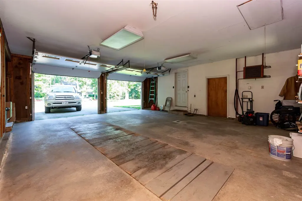 28 Brek Drive Merrimack NH 03054