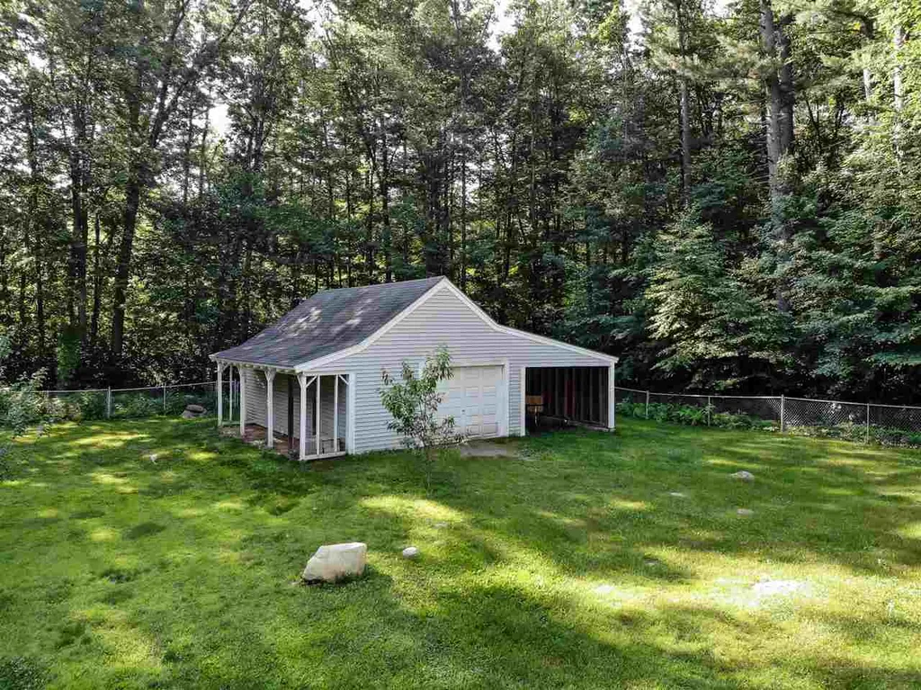 28 Brek Drive Merrimack NH 03054