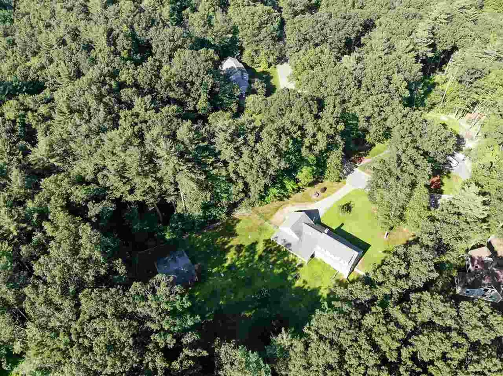28 Brek Drive Merrimack NH 03054