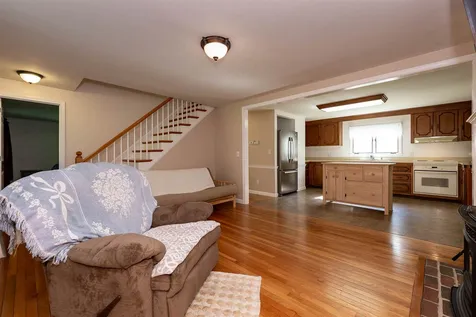 28 Brek Drive Merrimack NH 03054