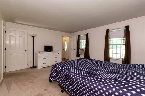 28 Brek Drive Merrimack NH 03054