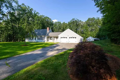 28 Brek Drive Merrimack NH 03054
