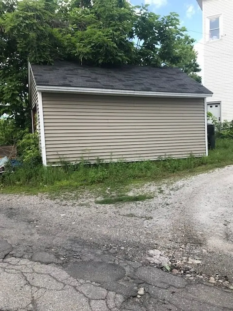 28 Nashua Street Manchester NH 03104
