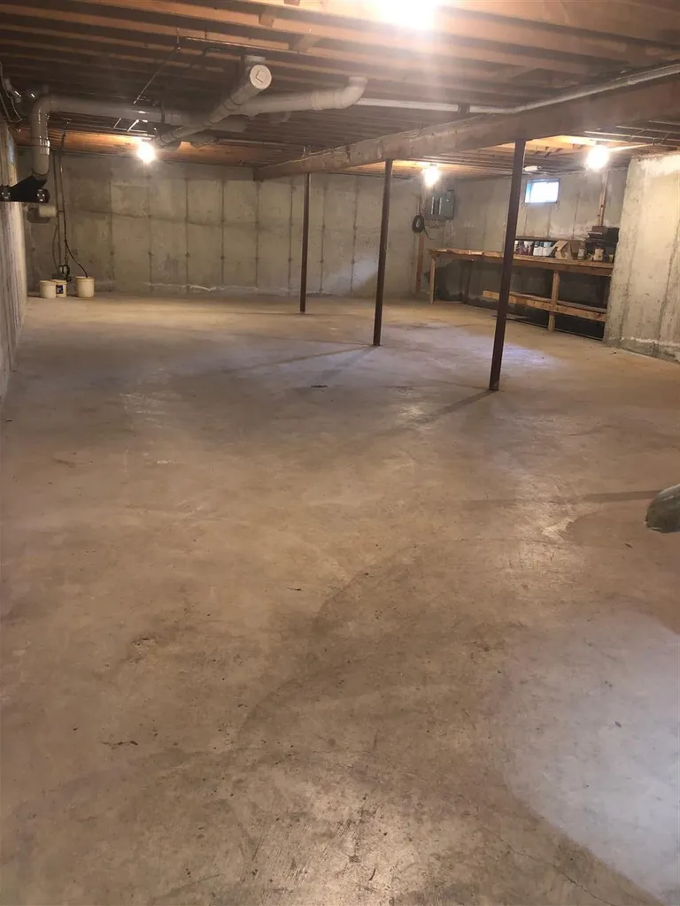 158 Chestnut Hill Road Rochester NH 03867