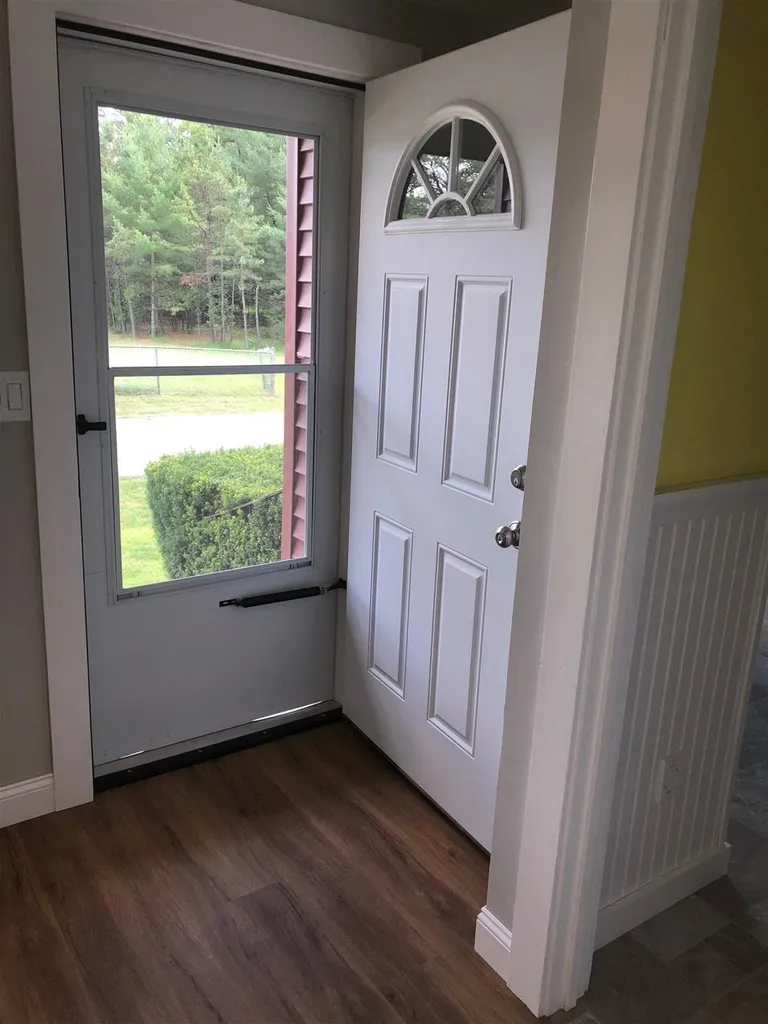 158 Chestnut Hill Road Rochester NH 03867