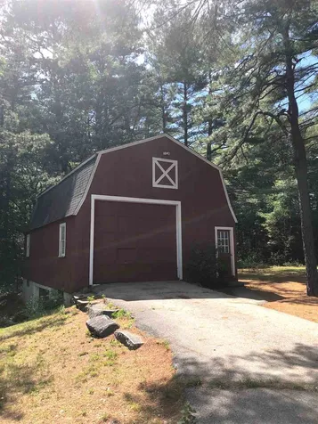 158 Chestnut Hill Road Rochester NH 03867