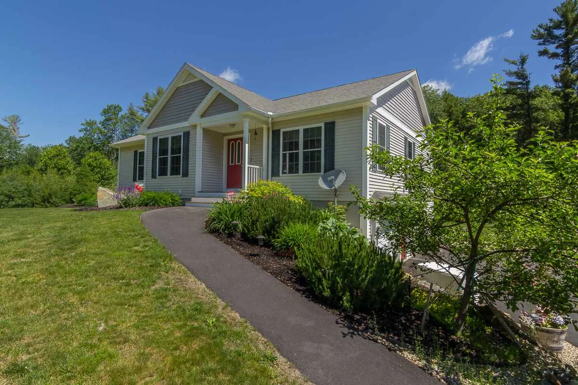 107 France Road Barrington NH 03825