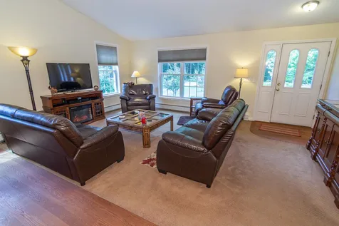 107 France Road Barrington NH 03825