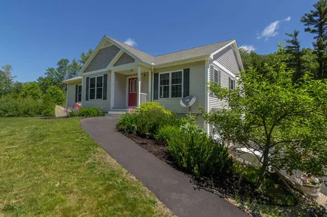 107 France Road Barrington NH 03825