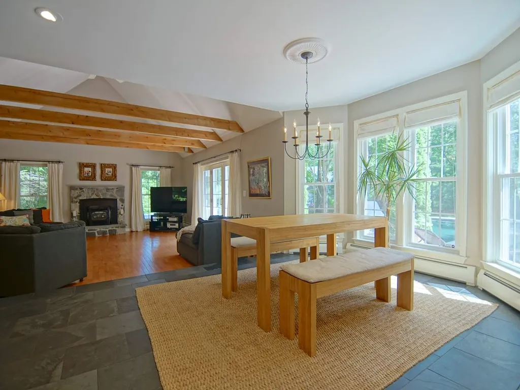 89 Tidewater Farm Road Greenland NH 03840
