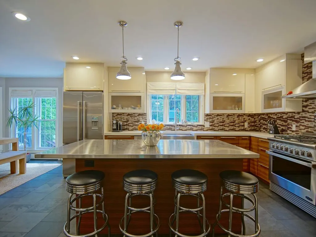 89 Tidewater Farm Road Greenland NH 03840