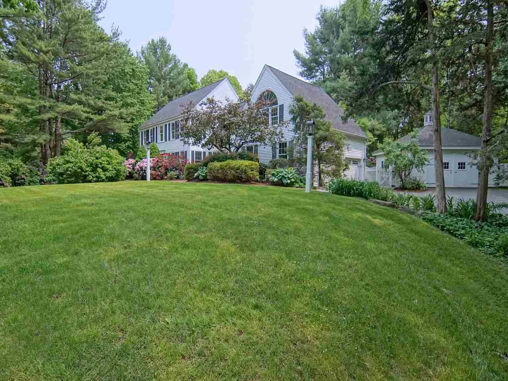 89 Tidewater Farm Road Greenland NH 03840