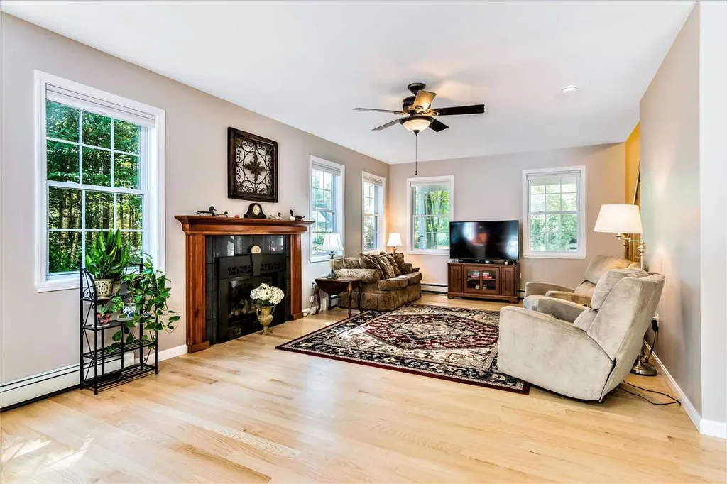 42 Brewster Road Fairfax VT 05454