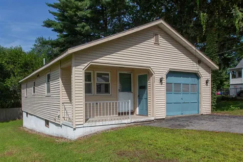 239 Pine Street Nashua NH 03060
