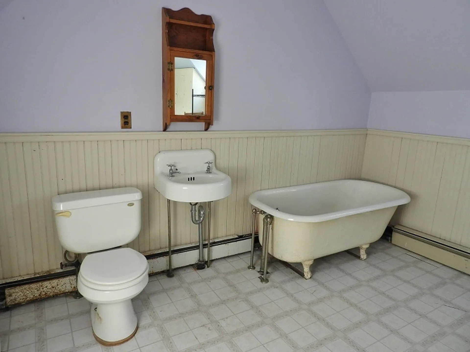 14 Summer Street Hillsborough NH 03244