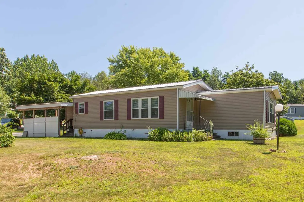 77 Zachary Drive Hooksett NH 03106