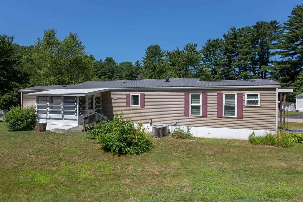 77 Zachary Drive Hooksett NH 03106