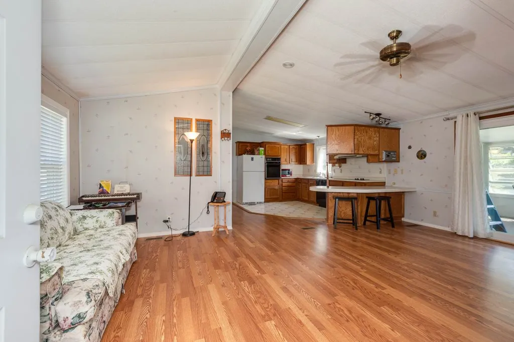 77 Zachary Drive Hooksett NH 03106