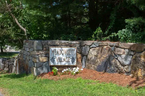 77 Zachary Drive Hooksett NH 03106