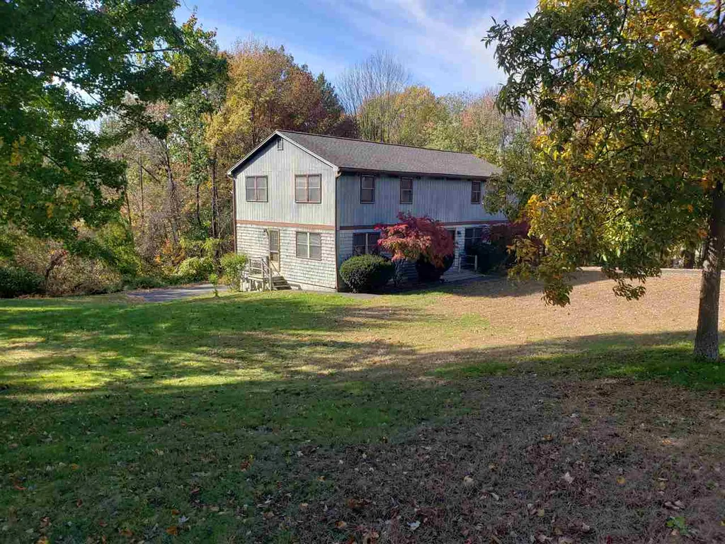 160 Greeley Street Hudson NH 03051