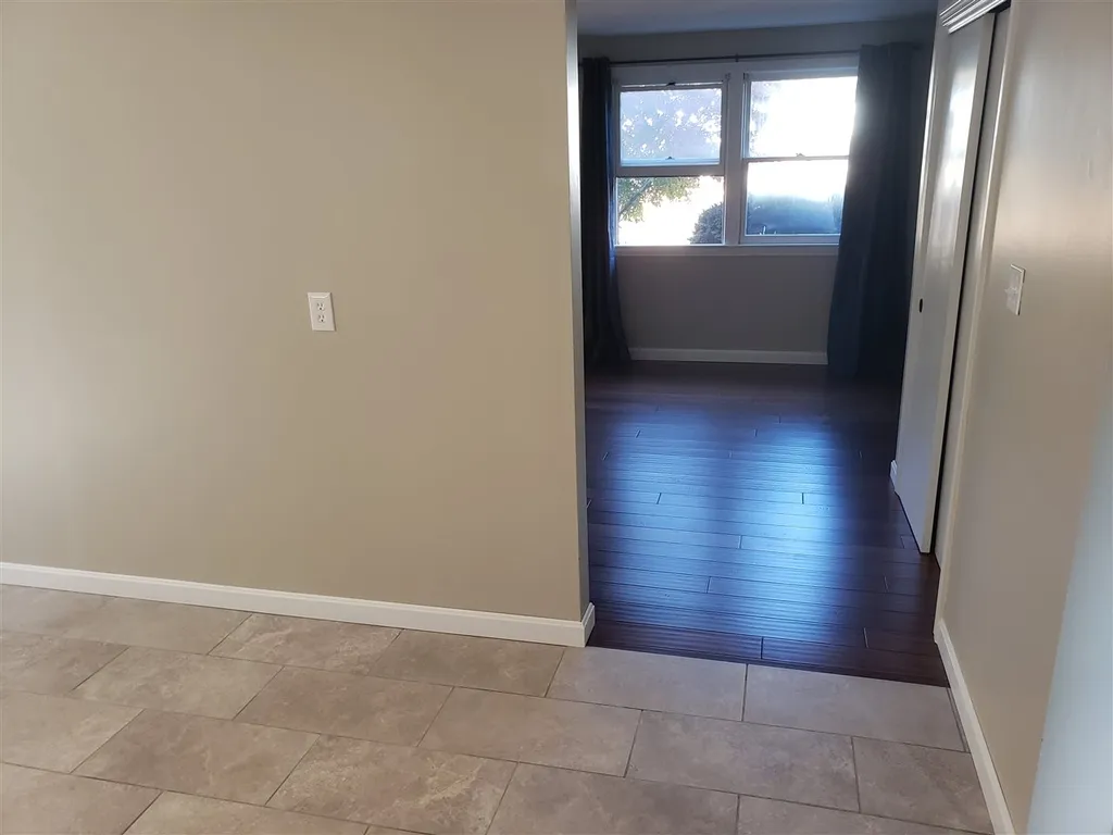 160 Greeley Street Hudson NH 03051