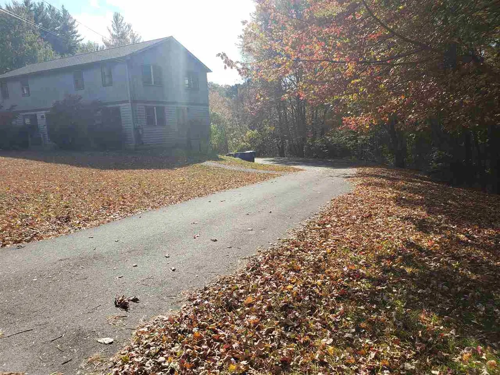 160 Greeley Street Hudson NH 03051