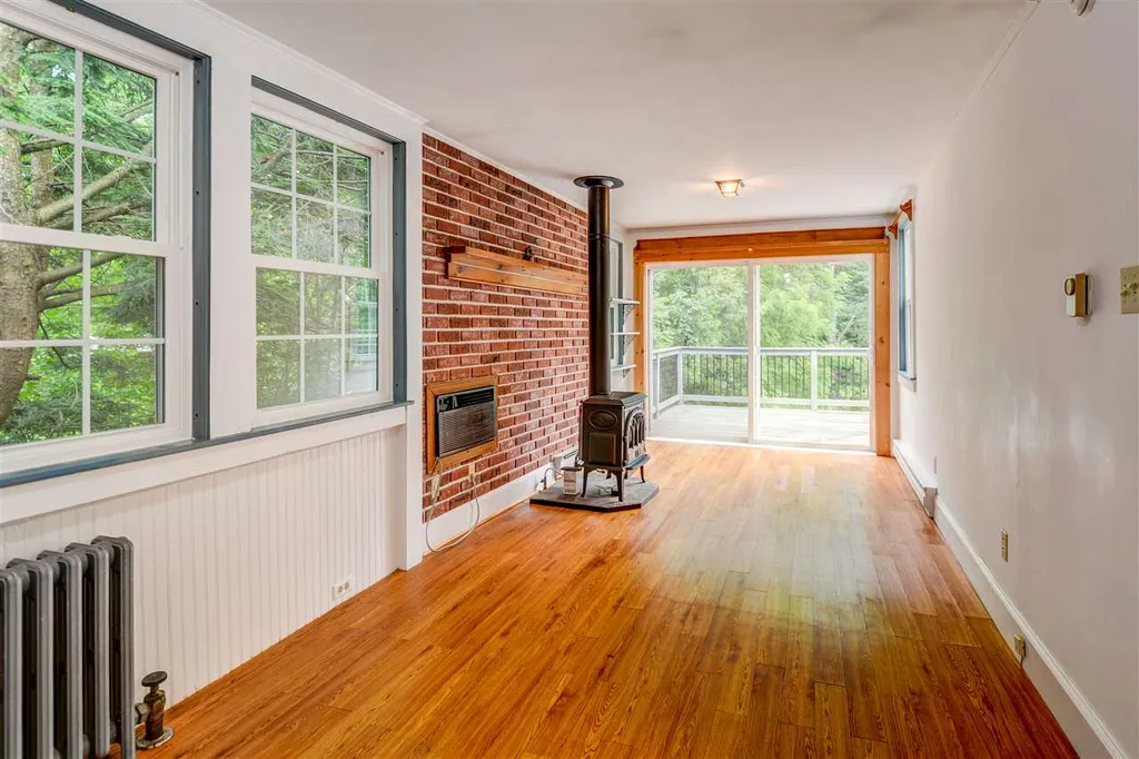 30 Bagdad Road Durham NH 03824
