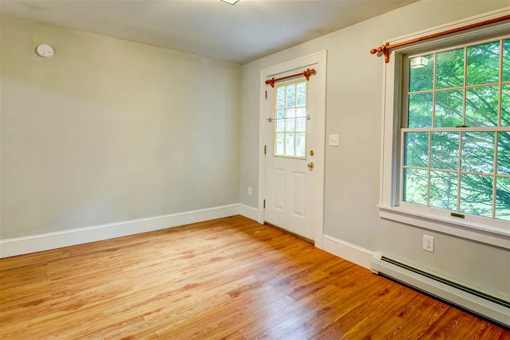 30 Bagdad Road Durham NH 03824