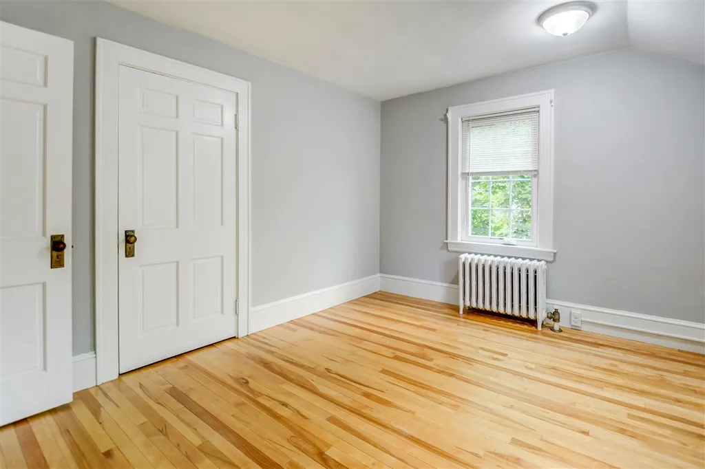 30 Bagdad Road Durham NH 03824
