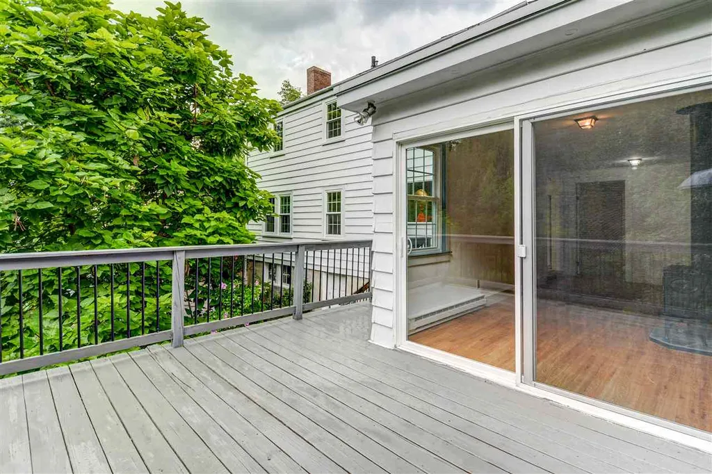 30 Bagdad Road Durham NH 03824