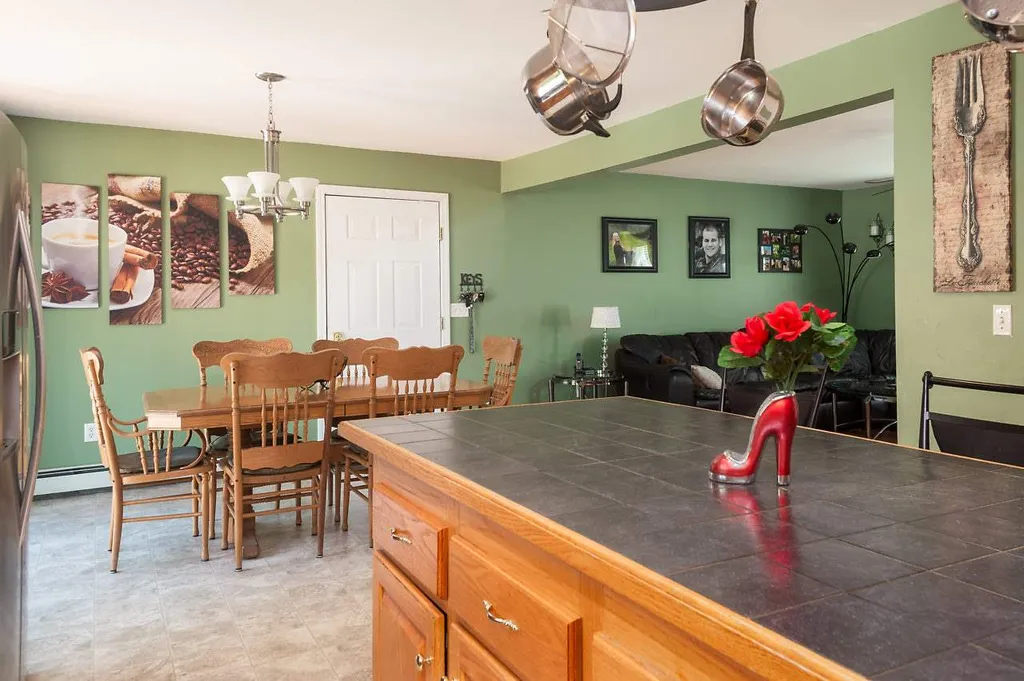 524 Farmington Road Milton NH 03851