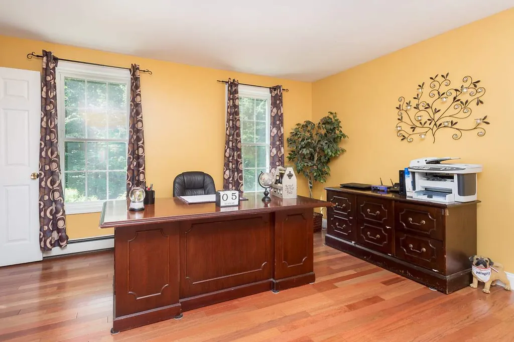 524 Farmington Road Milton NH 03851