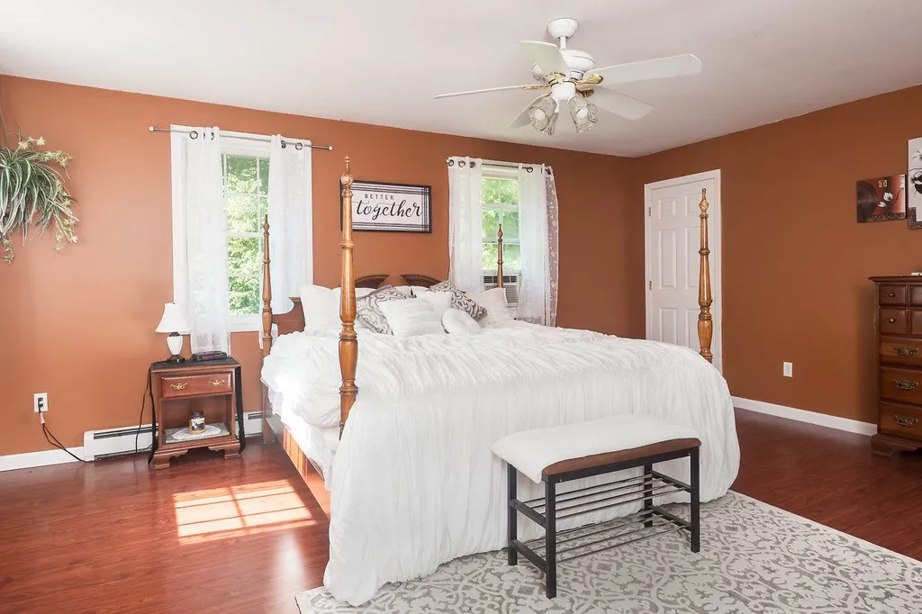 524 Farmington Road Milton NH 03851